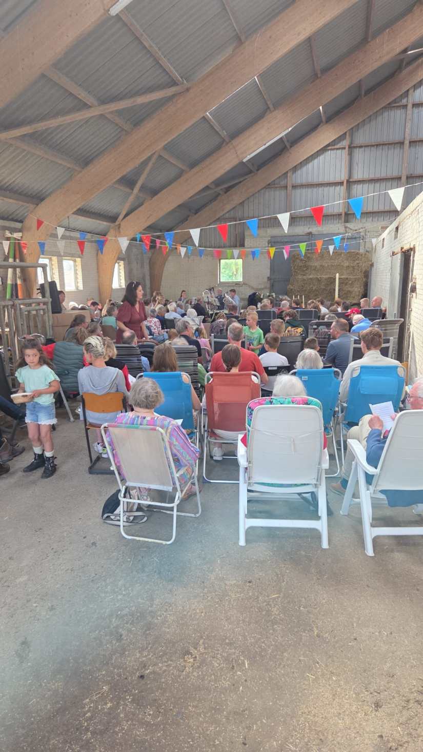 Pinksteren op de boerderij: belijdenisdienst